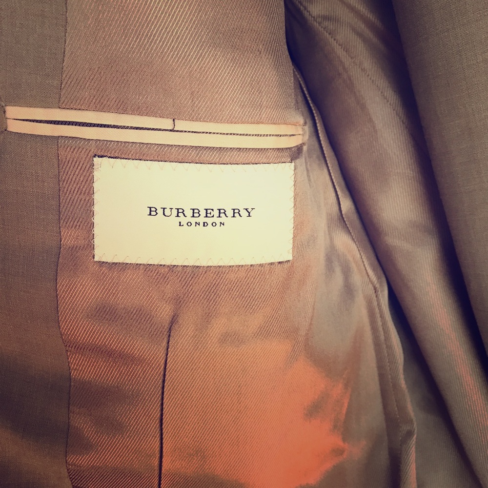 Men's suit